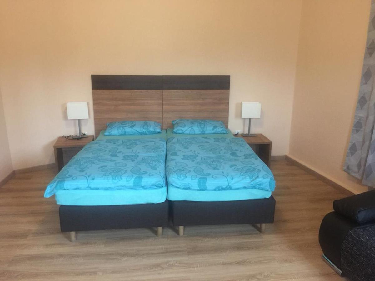 Jujhar'S Gaestehaus Wasserburg am Inn Room photo